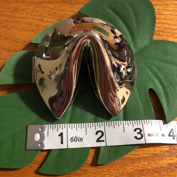 Silver fortune cookie jewelry or keepsake box New - Picture 2 of 6